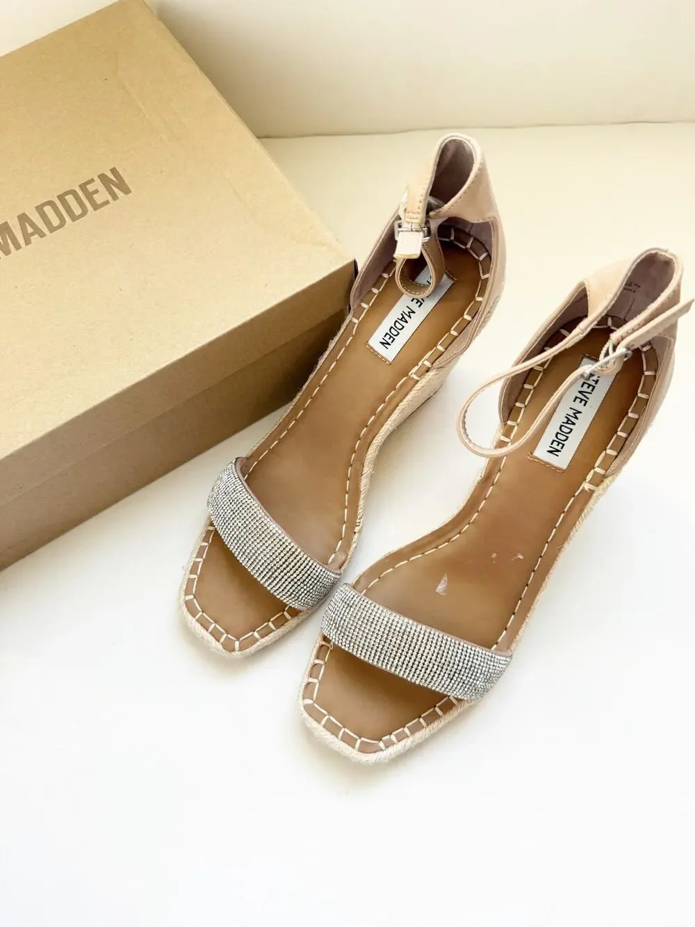 NWB Steve Madden Rhinestone Submit Wedge Sandal Espadrille Tan 9.5